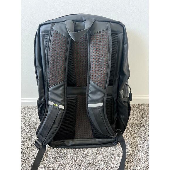 Mark Ryden Basketball backpack & Laptop bag - Picture 8 of 8